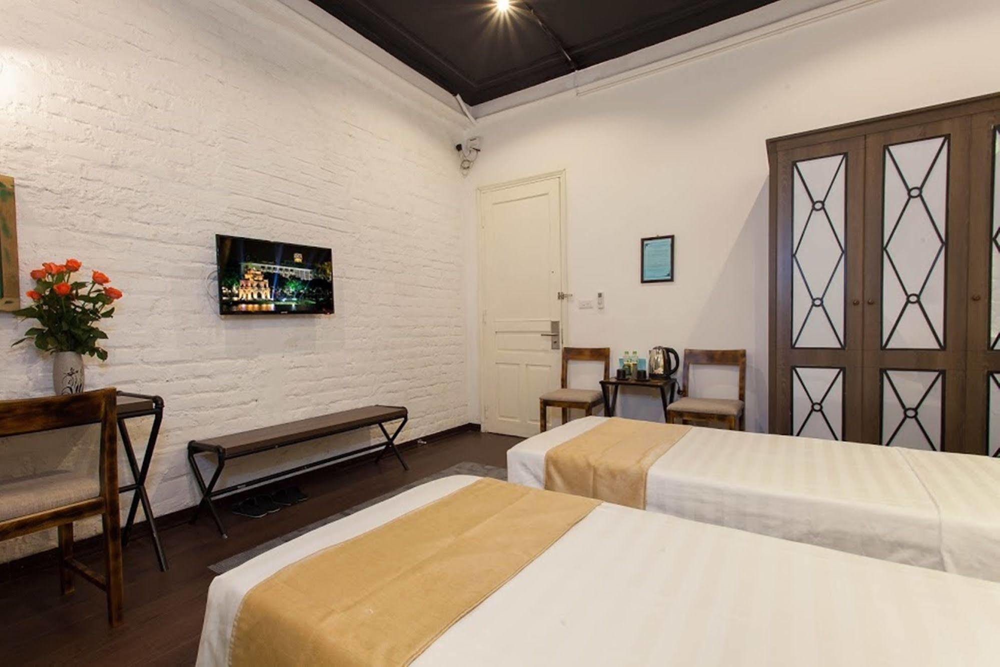 Luxury Backpakers Hotel Hanoi Dış mekan fotoğraf