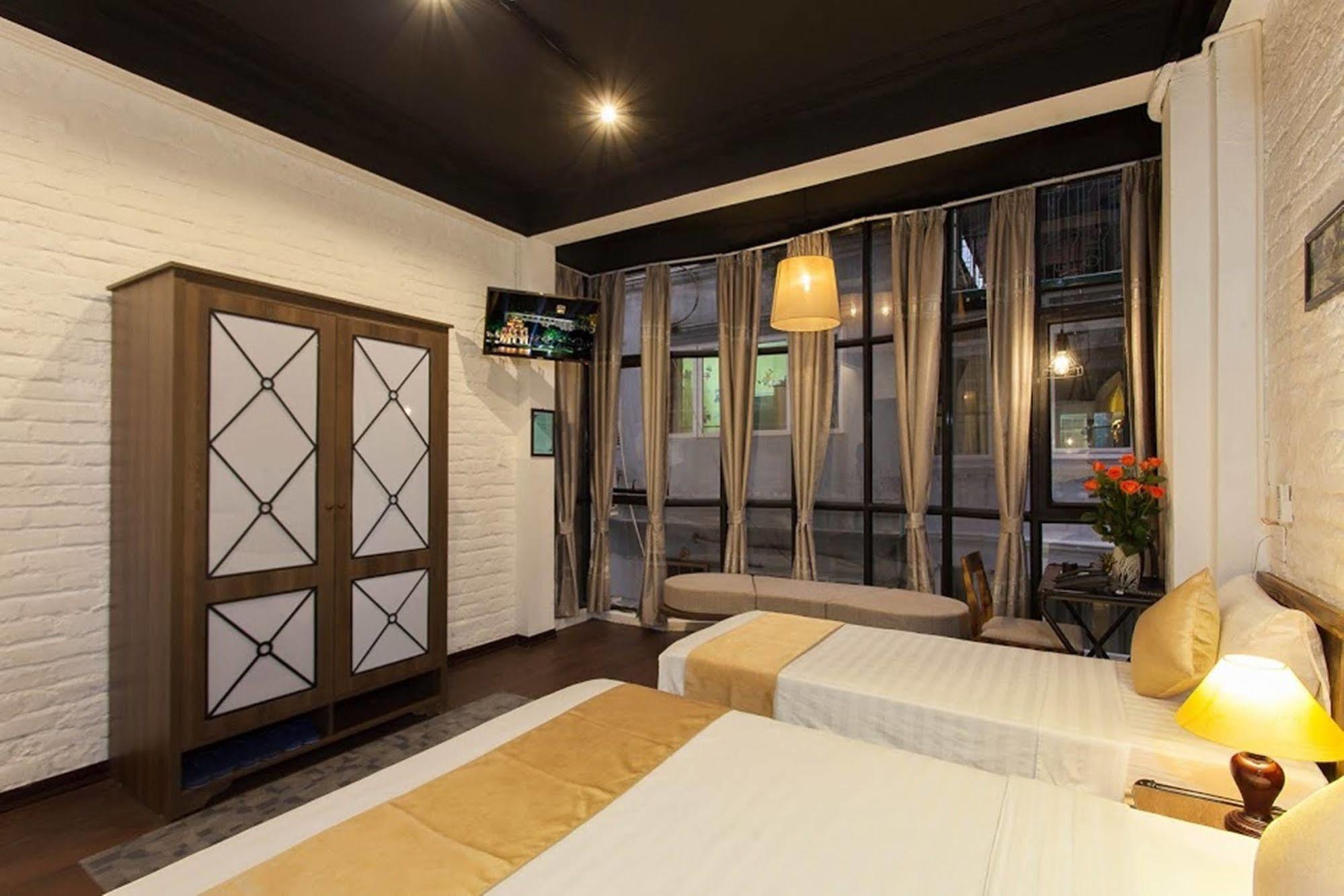 Luxury Backpakers Hotel Hanoi Dış mekan fotoğraf