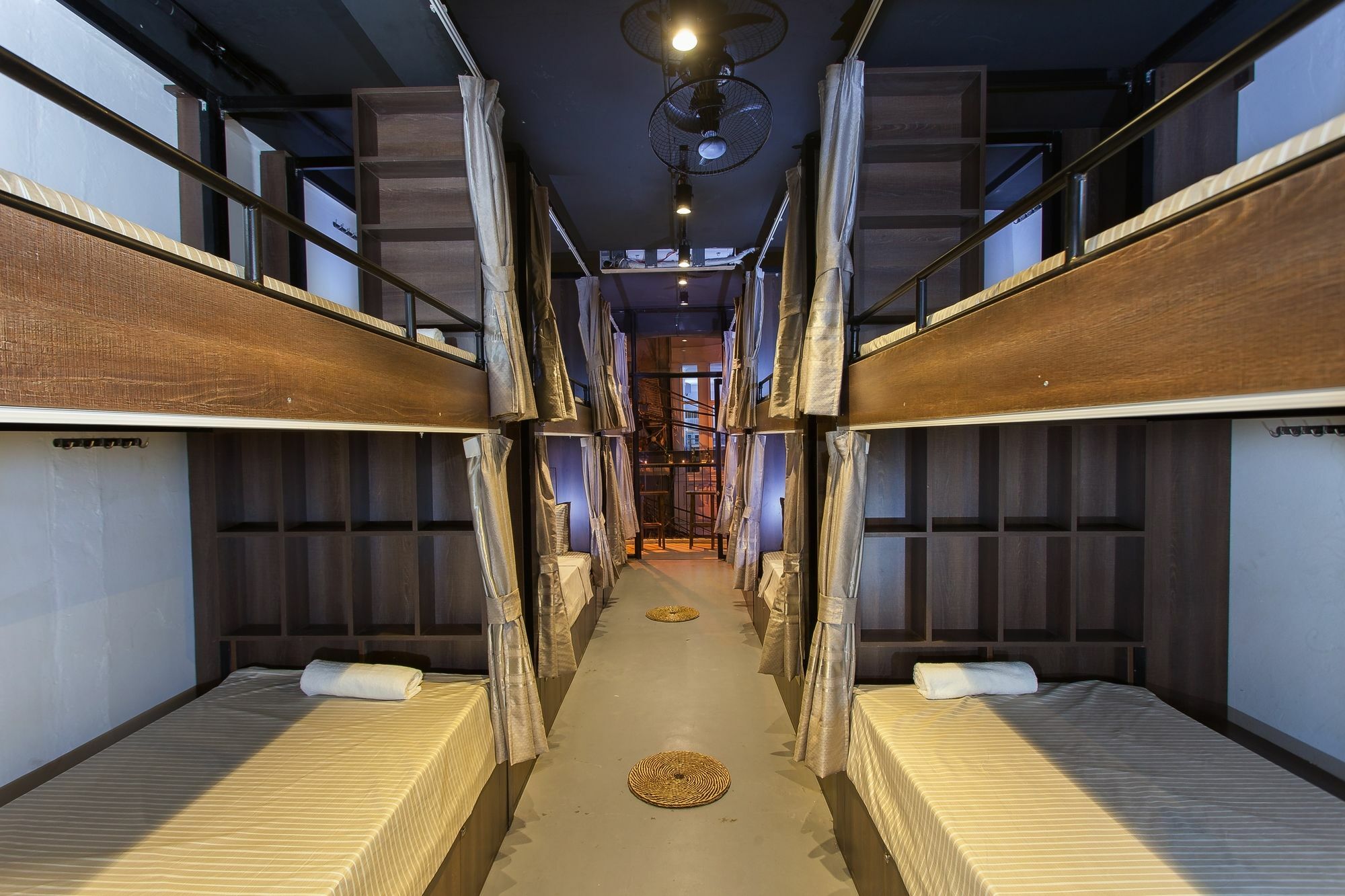 Luxury Backpakers Hotel Hanoi Dış mekan fotoğraf