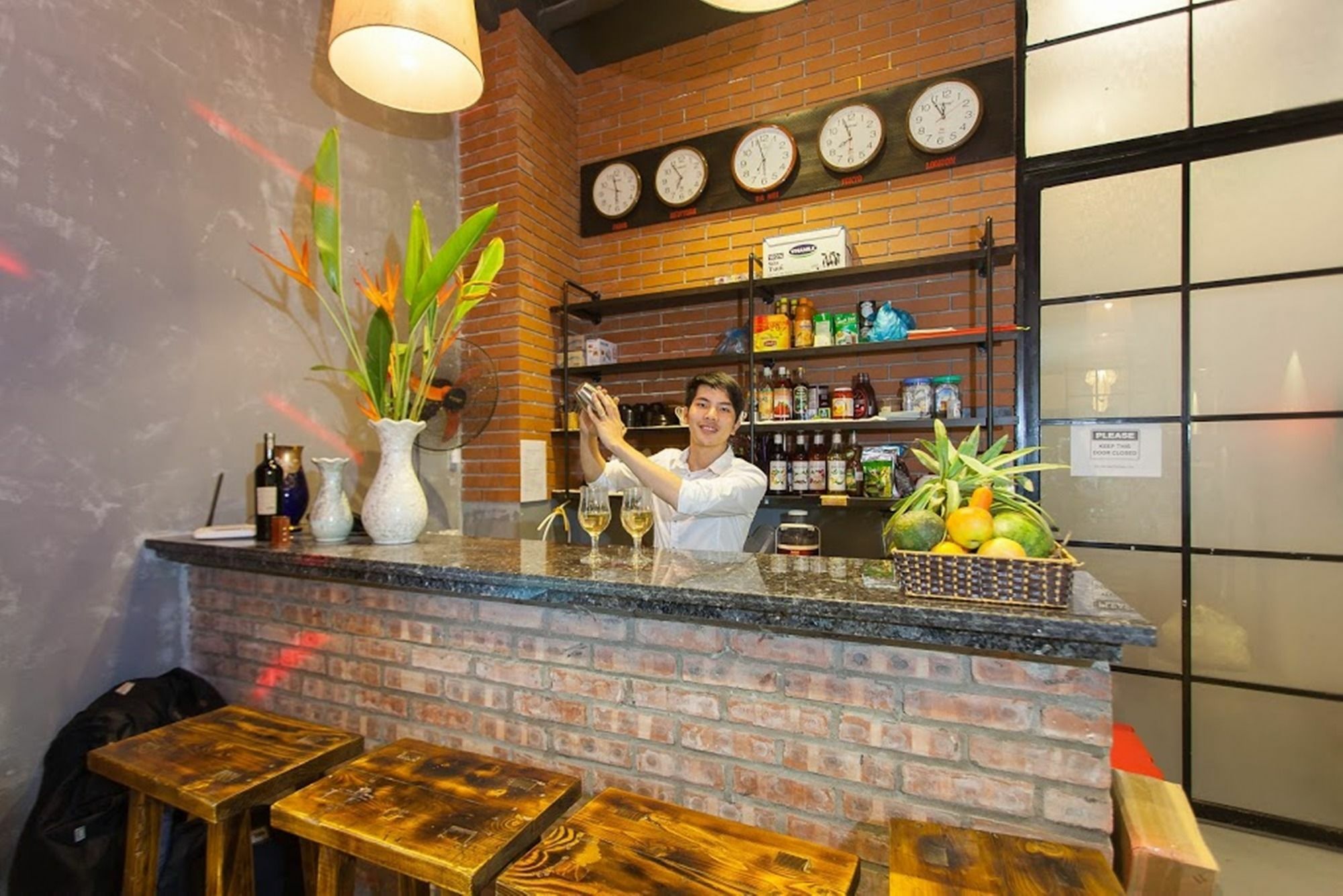 Luxury Backpakers Hotel Hanoi Dış mekan fotoğraf